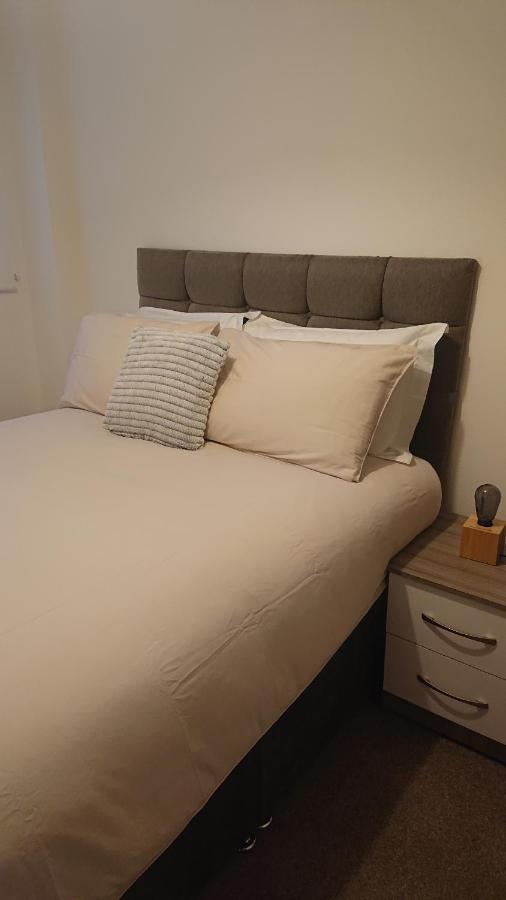 Bright, Nice Interior, Close To The City, 2 Bedroom Apartment Londres Extérieur photo